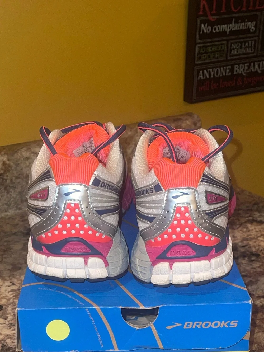 Brooks lightweight running